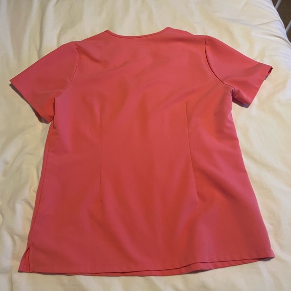 PINK FIGS ONE POCKET TOP - Picture 4 of 4